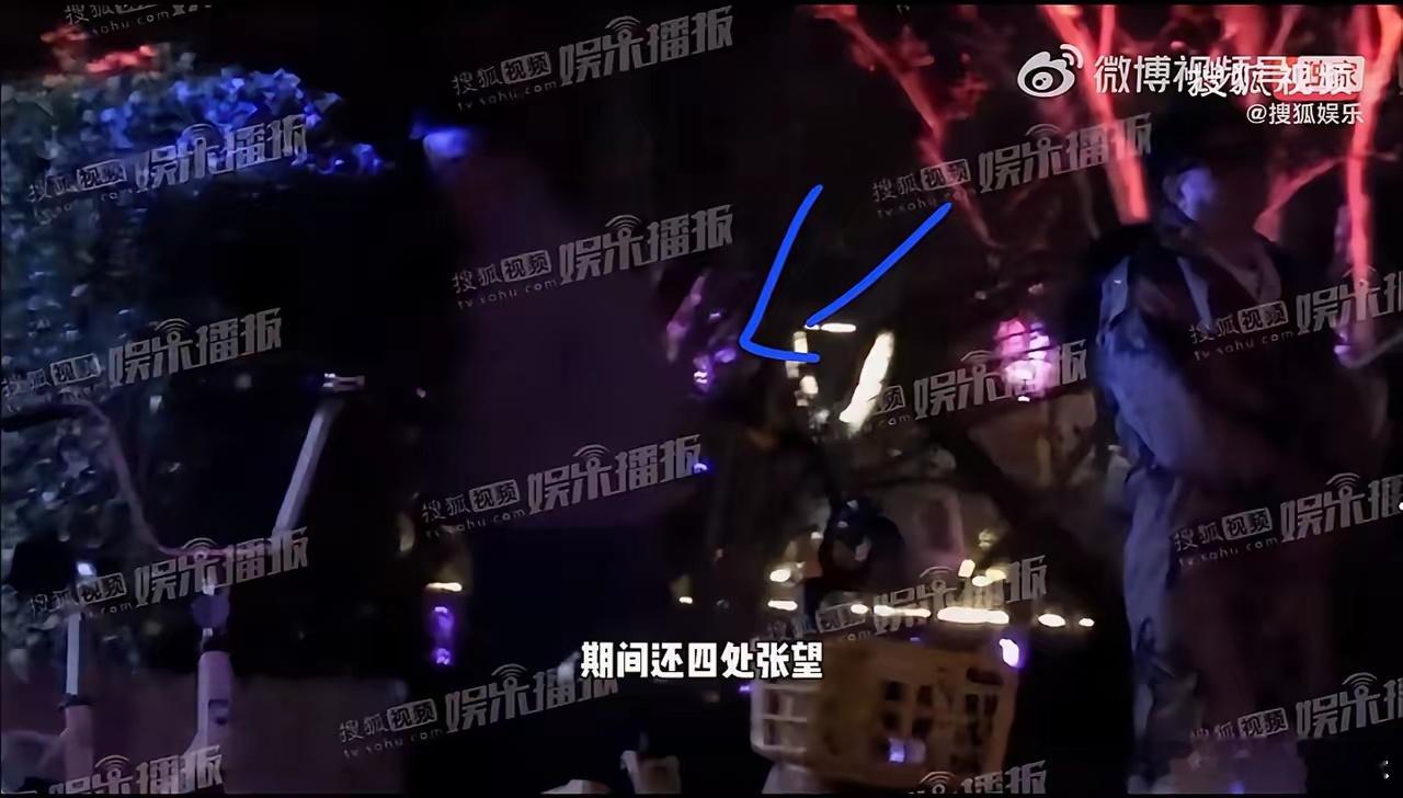 演员孙浩当街小便聚餐饮酒后当众在绿化带小便，全程被拍还四处张望，作为公众人物漠视