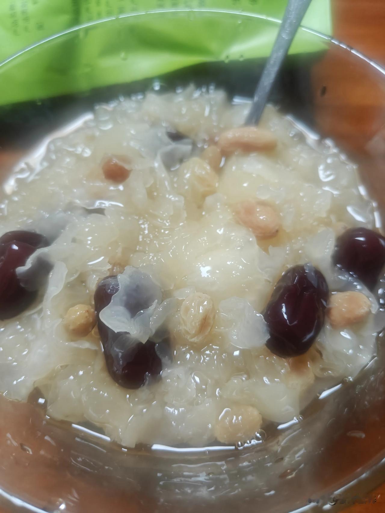 吃饭挑时间，身体会“大扫除”？聊聊限时进食的真相
 
网上流传“过午不食降炎症、