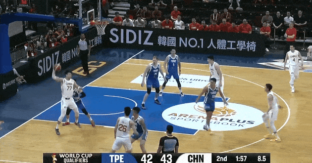 张镇麟打日本和台湾省总共得到2分，他在CBA很猛，为什么一打国家队就不会打球了？