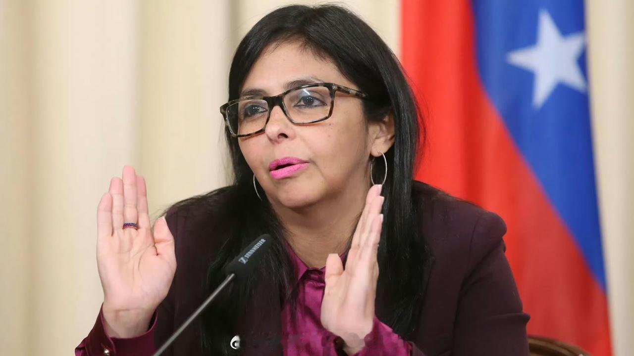 委内瑞拉代总统罗德里格斯正式邀请美国共商合作议程。据俄罗斯卫星通讯社报道，罗德里