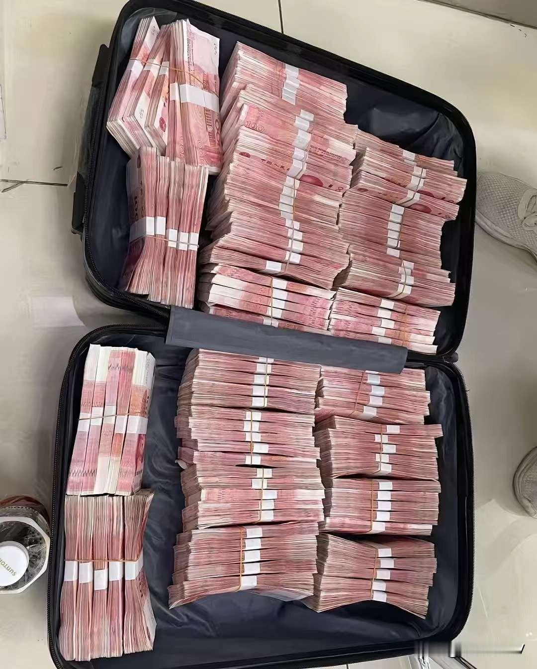 什么是好男人
就算你不赌不嫖
不喝酒不抽烟
踏实顾家
对媳妇好
会做家务会做饭