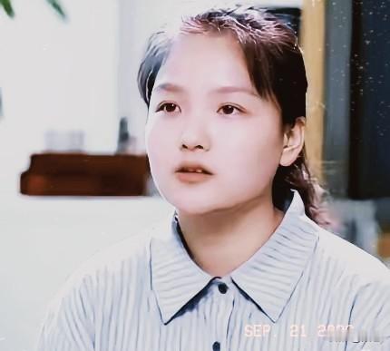 河北女孩高考707分，被北大录取，没曾想大二时不顾父母反对，参军入伍，分到辽宁舰