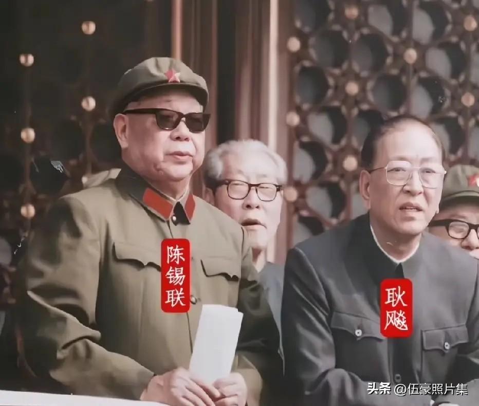 1984年10月1日，国庆35周年，时隔25年后举行首次盛大阅兵，意义非凡。图为