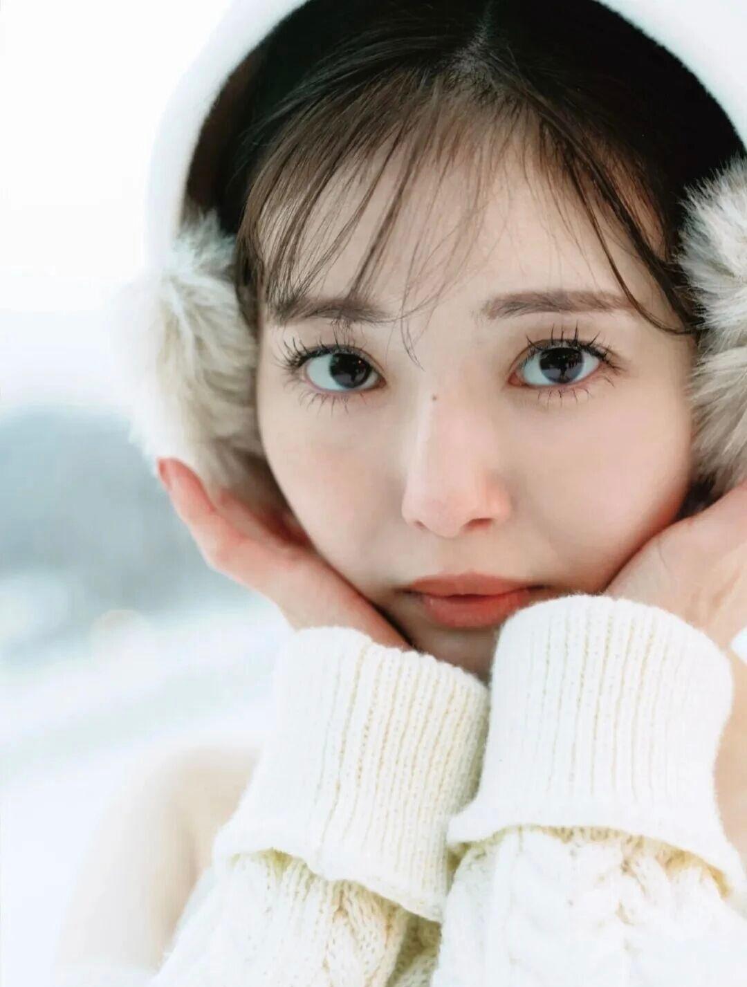 日本女摄影师川岛小鸟的摄影作品欣赏日本樱花摄影 日本当代摄影 日版美女写真 日本