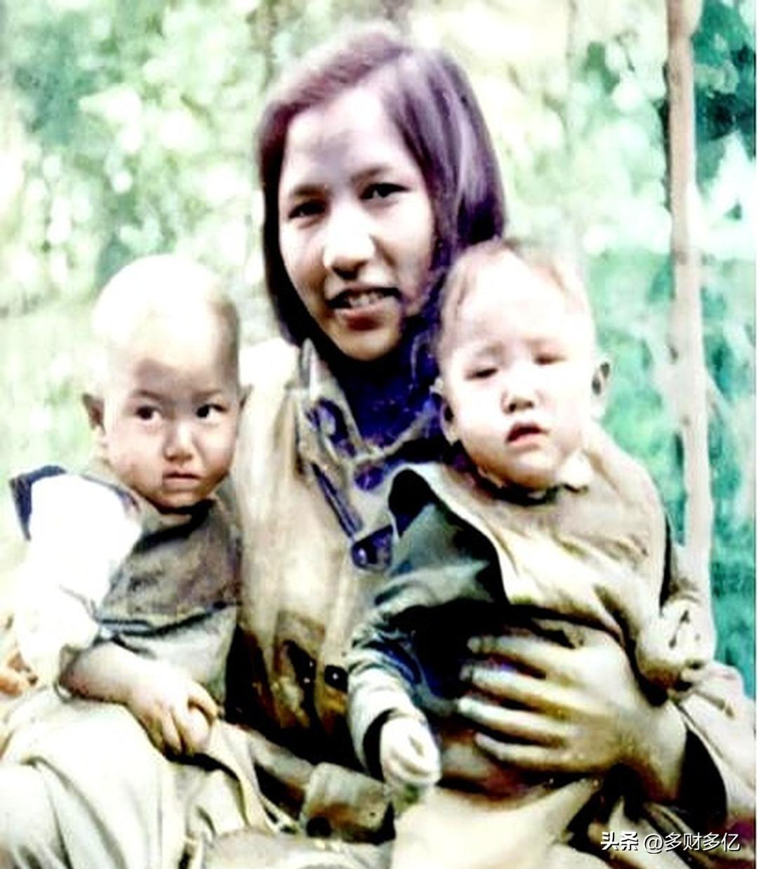 一天，毛泽民的前妻钱希均去看毛主席，轻声道：“泽民不在了，主席要照顾一下远志。”