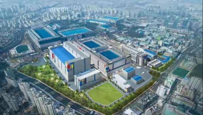 突发！

三星电子园区起火 百人紧急疏散
 
今天（24日）上午10时许，韩国京