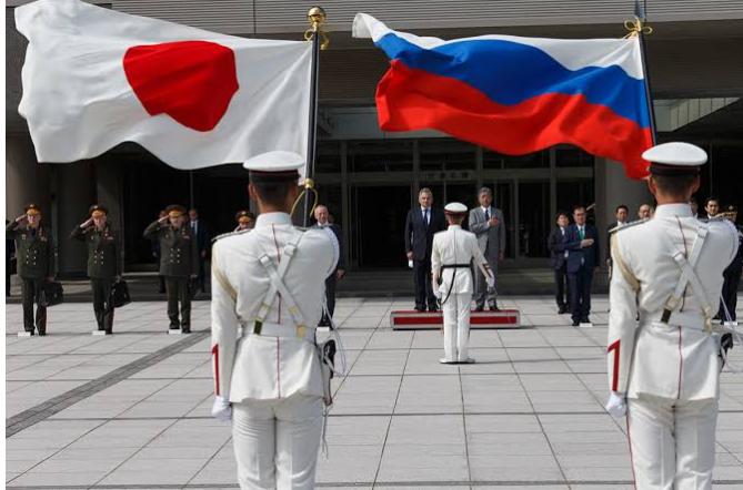 9月16日，叶卡捷琳堡国际青年节上，俄外长拉夫罗夫把话说得很直。他支持印度、巴西