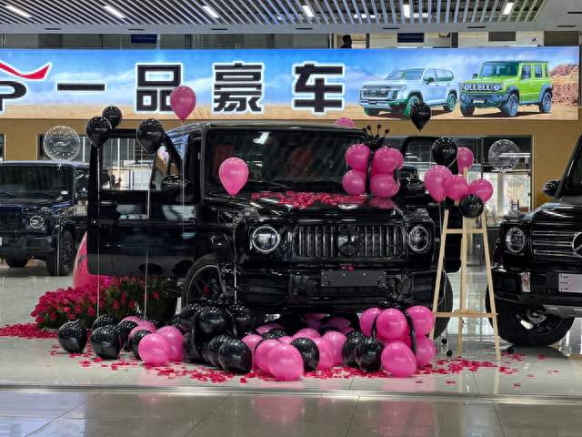 天津平行进口车选哪家：奔驰大G与兰德酷路泽的靠谱购车指南
