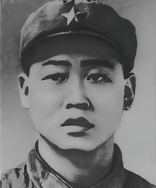 1979年，对越自卫反击战中，眼看着子弹已经打光了，徐泽贵突然产生了一个不可思议