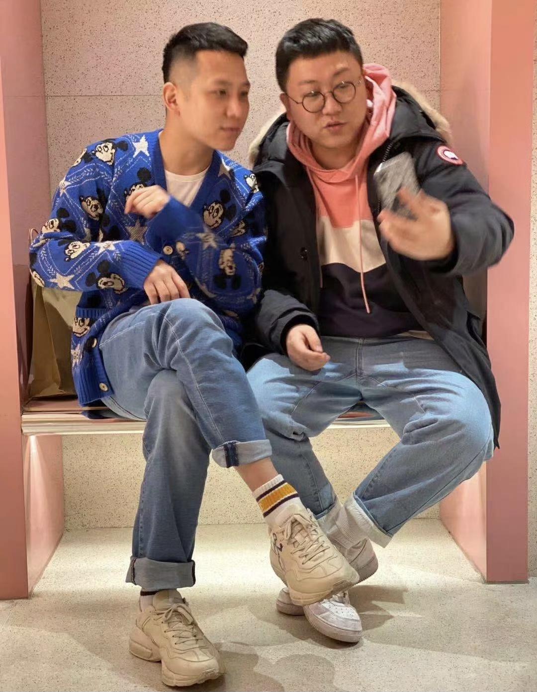 极光光这一身得多少？