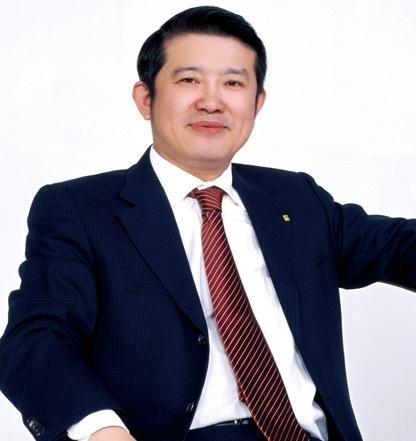 陈东升：35岁下海创业，55岁迎娶孔东梅，65岁财富高达550亿元