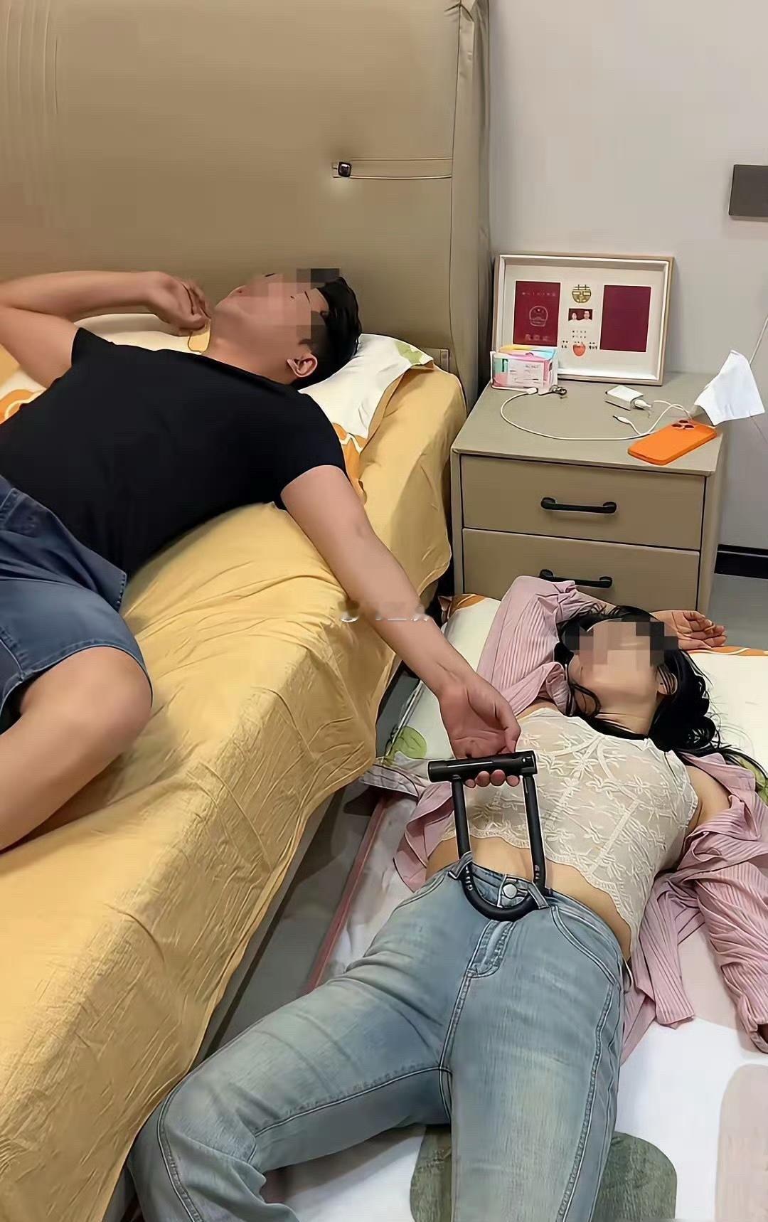 太阳出来忘关窗了？被晒灰飞烟灭了吗？ 