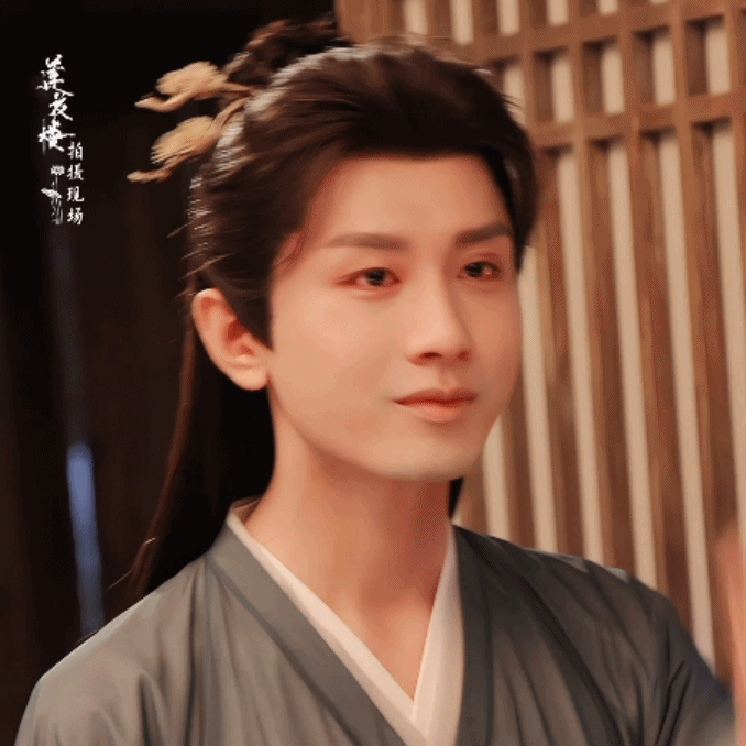 其实在成毅的角色里，我觉得李莲花和王权富贵最能吸引我，我被李莲花一场戏有800个