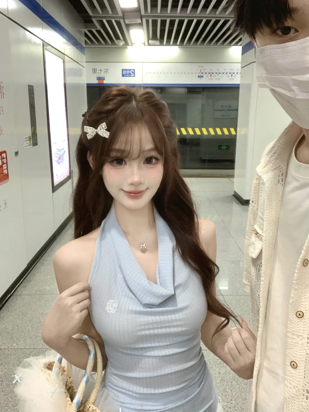 我女朋友今天真的超级漂亮啊！！！