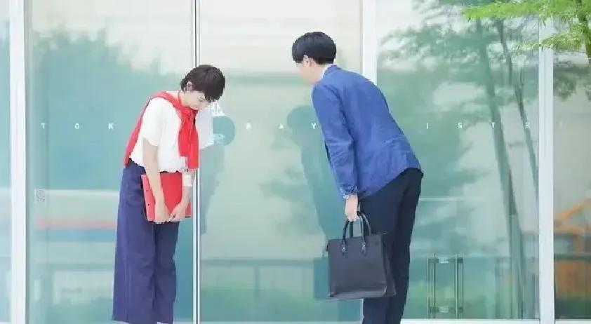 外网疯传“2026中国化”！12亿播放量的热潮，藏着文化输出的真相！
 
Tik