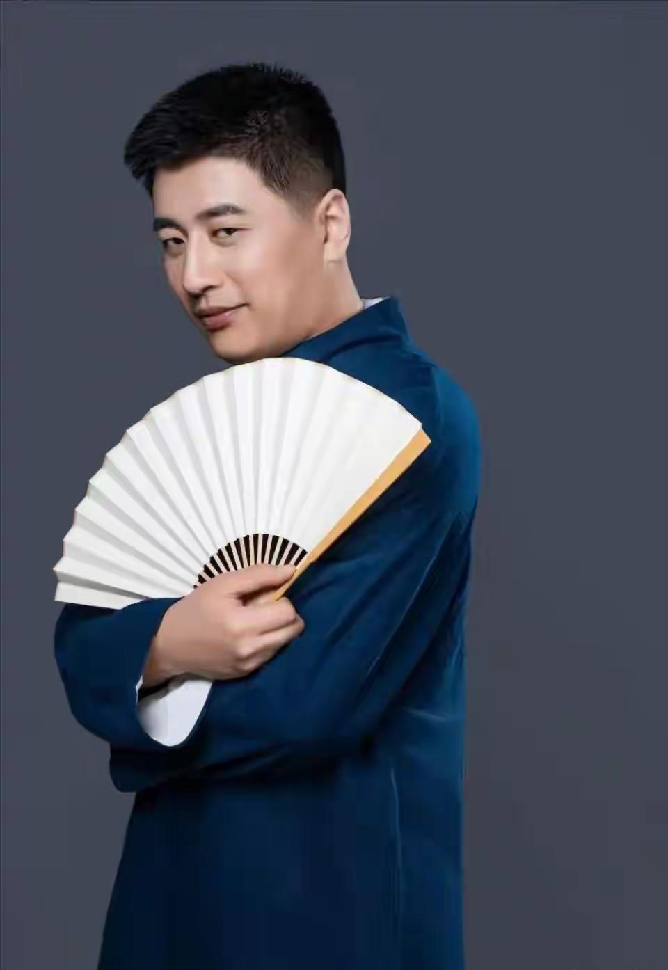 天妒英才，一路走好
 
惊闻张雪峰老师离世，年仅41岁，实在令人扼腕叹息。
 