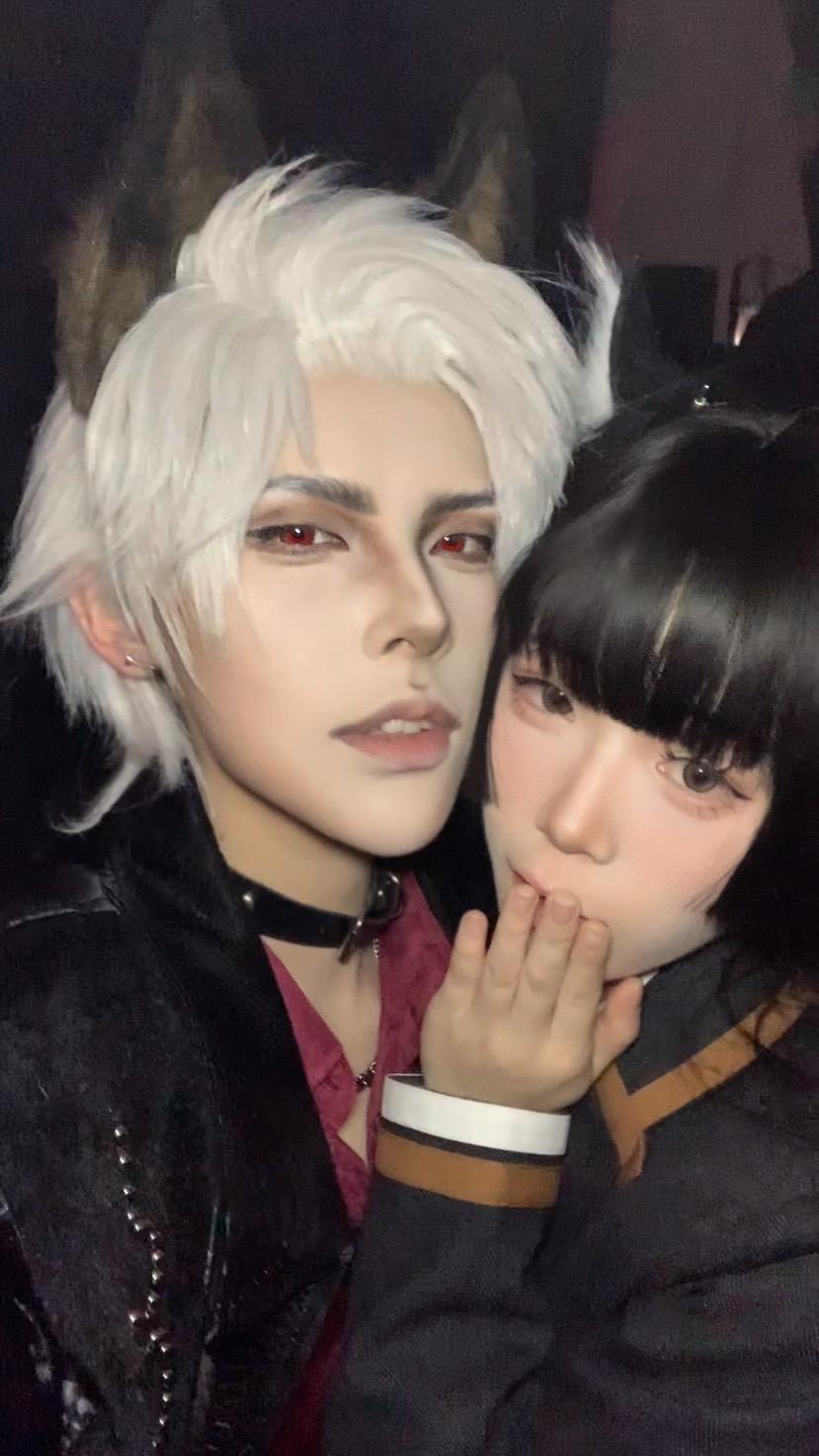 伟大的脸居然同时有这么多？！