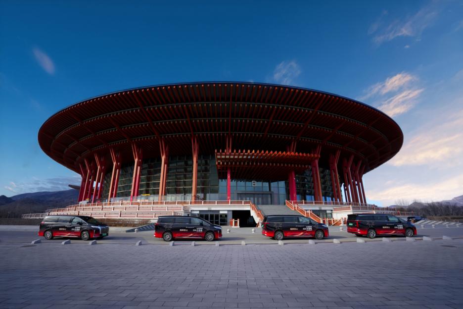 春晚彩排现场，魏牌高山成了最受关注的车型之一。明星们坐着高山去彩排，这个画面被很