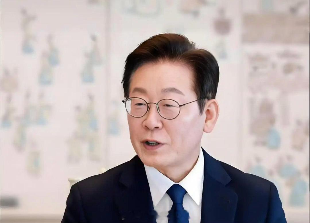 东北亚 ‎《韩国时报》援引李在明本周与川普的谈话报道：“我们已经就朝鲜核计划问题