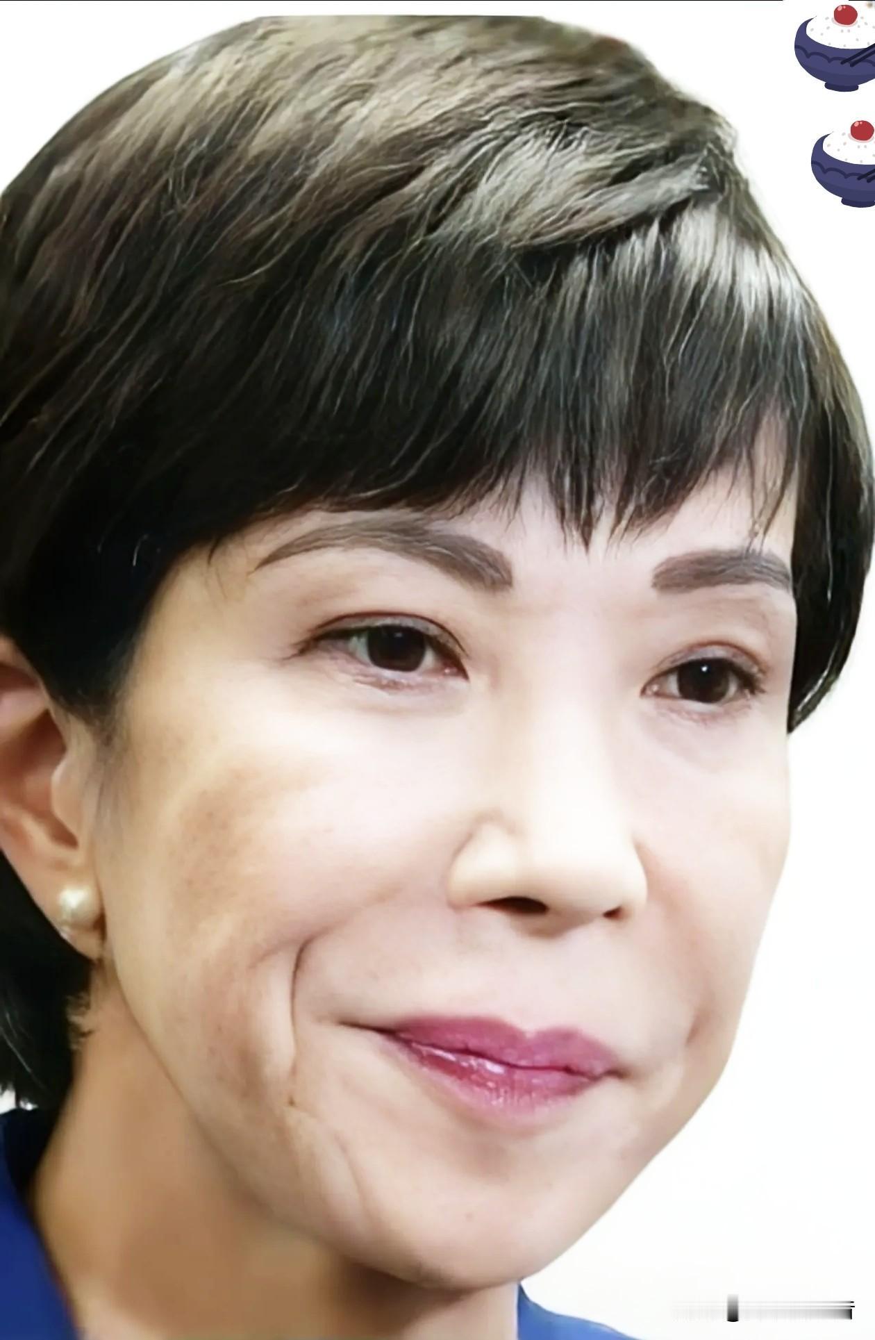 我们把中草药当土产辛辛苦苦运给日本成吨成吨地运，换来薄薄的钞票。

结果他们却在