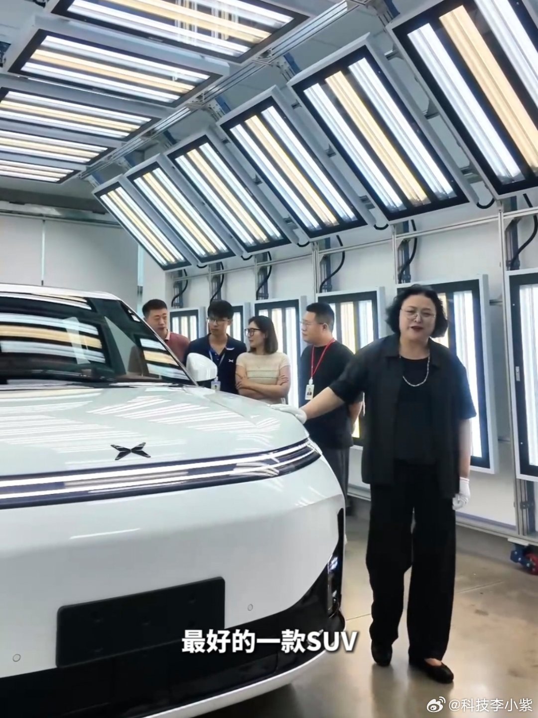 王凤英称小鹏G9L全球同级无对手 王凤英在小鹏G9L静态评审现场直接给出超高评价