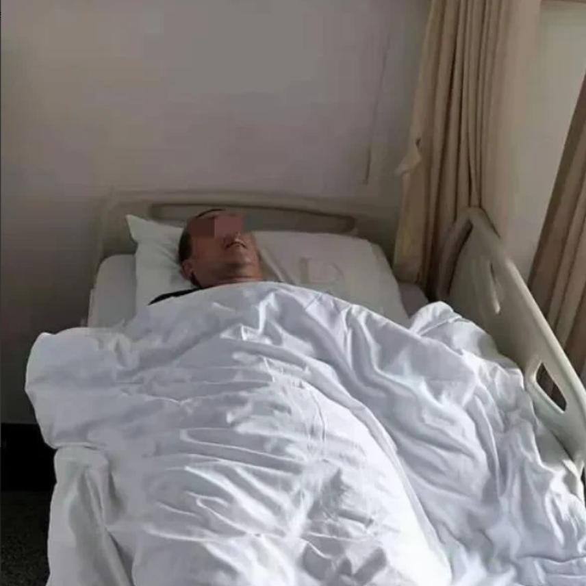 “这就是因果报应！”一男子嫌妻子连生2个女儿，直接把她们娘仨赶出家门，又再婚想生