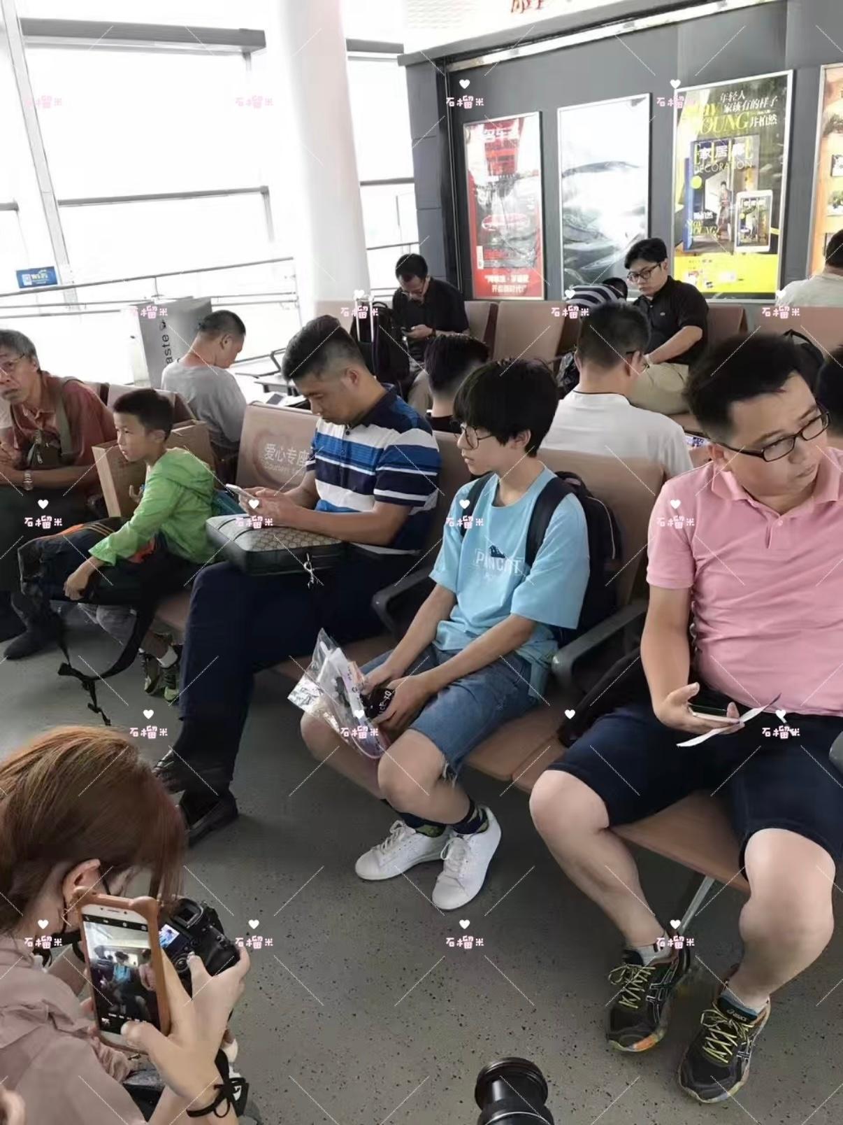 没见过的峻霖，十四岁的小正太👓 