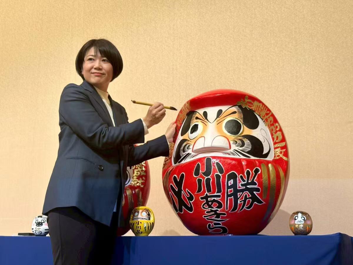 此前被爆与已婚男下属偷情而辞职的日本前桥市长小川晶，再次当选为前桥市市长！

这