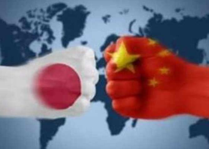 日本这下彻底把路走死了！茂木敏充7月12日公然炒作非法南海仲裁硬踩中方红线，非要
