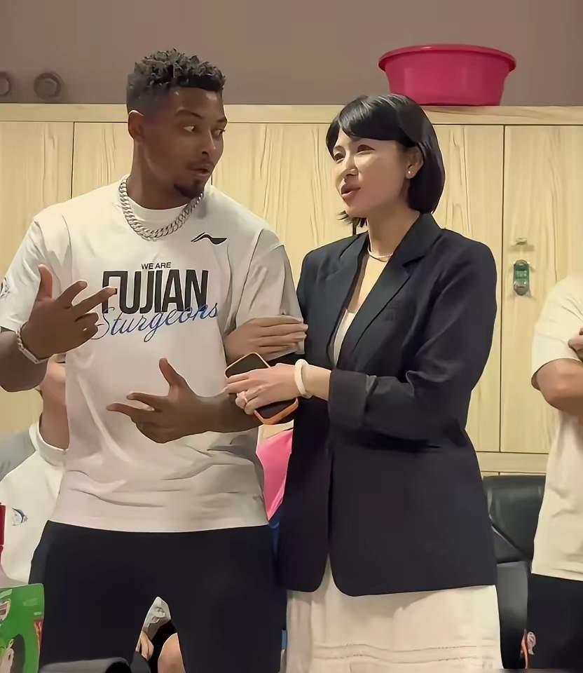 CBA球队女老板谁最美？ ​​​