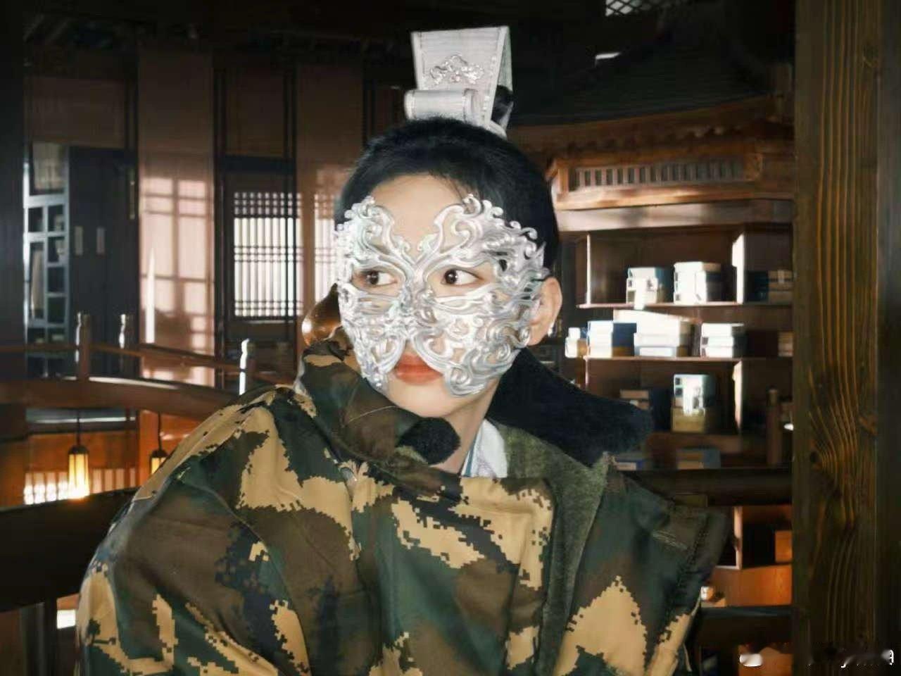 周也AAA面具批发禾师傅出摊周也面具批发禾师傅周也面具批发禾师傅，好酷，[抓狂]