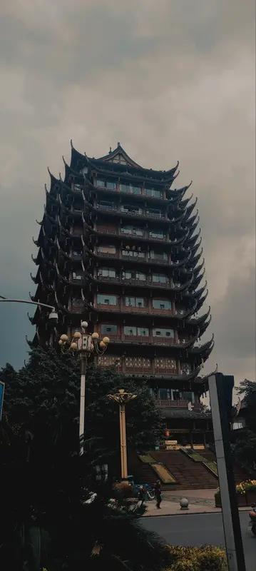 新春佳节，天南地北大拜年，这是一场跨越山河的温暖传递。过去一年我们在不同城市拼搏