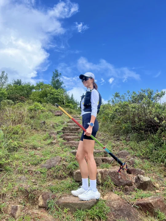 在风雨交加的日子跑了个山 徒了趟快乐