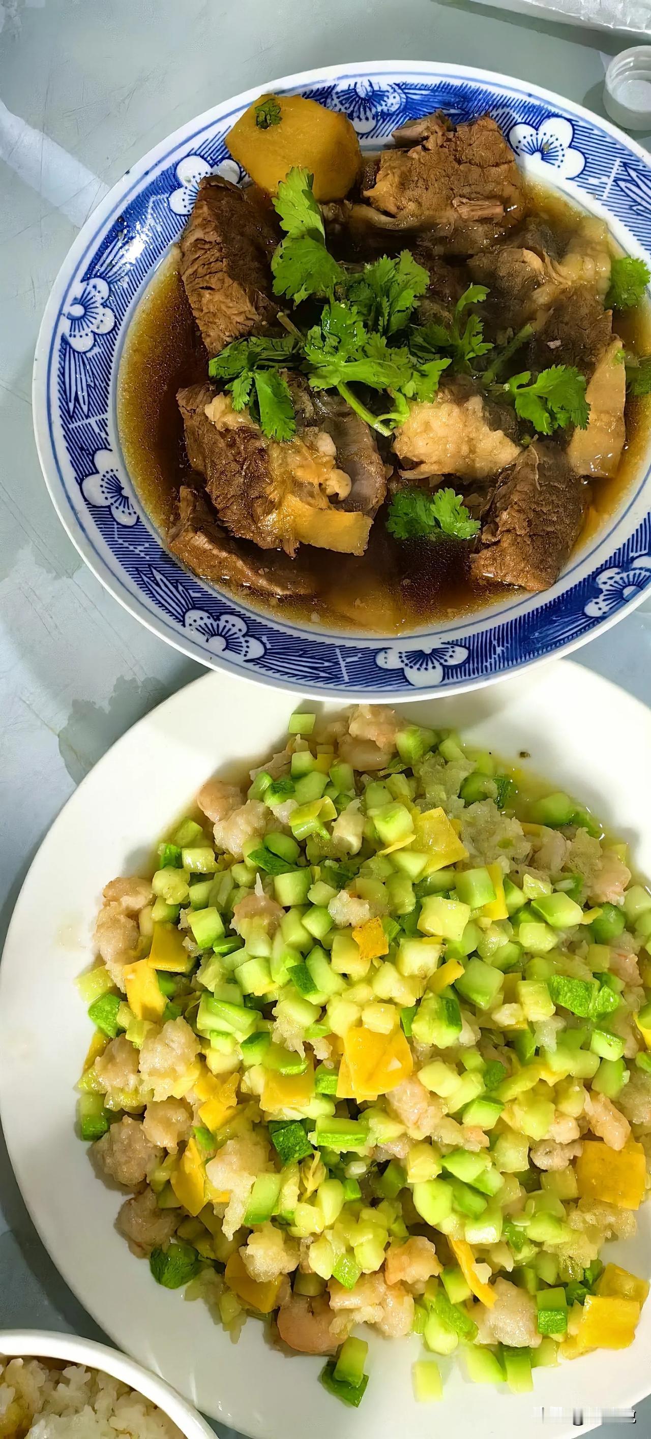 山东济宁清真菜馆，仙营路老店，两道菜110元。