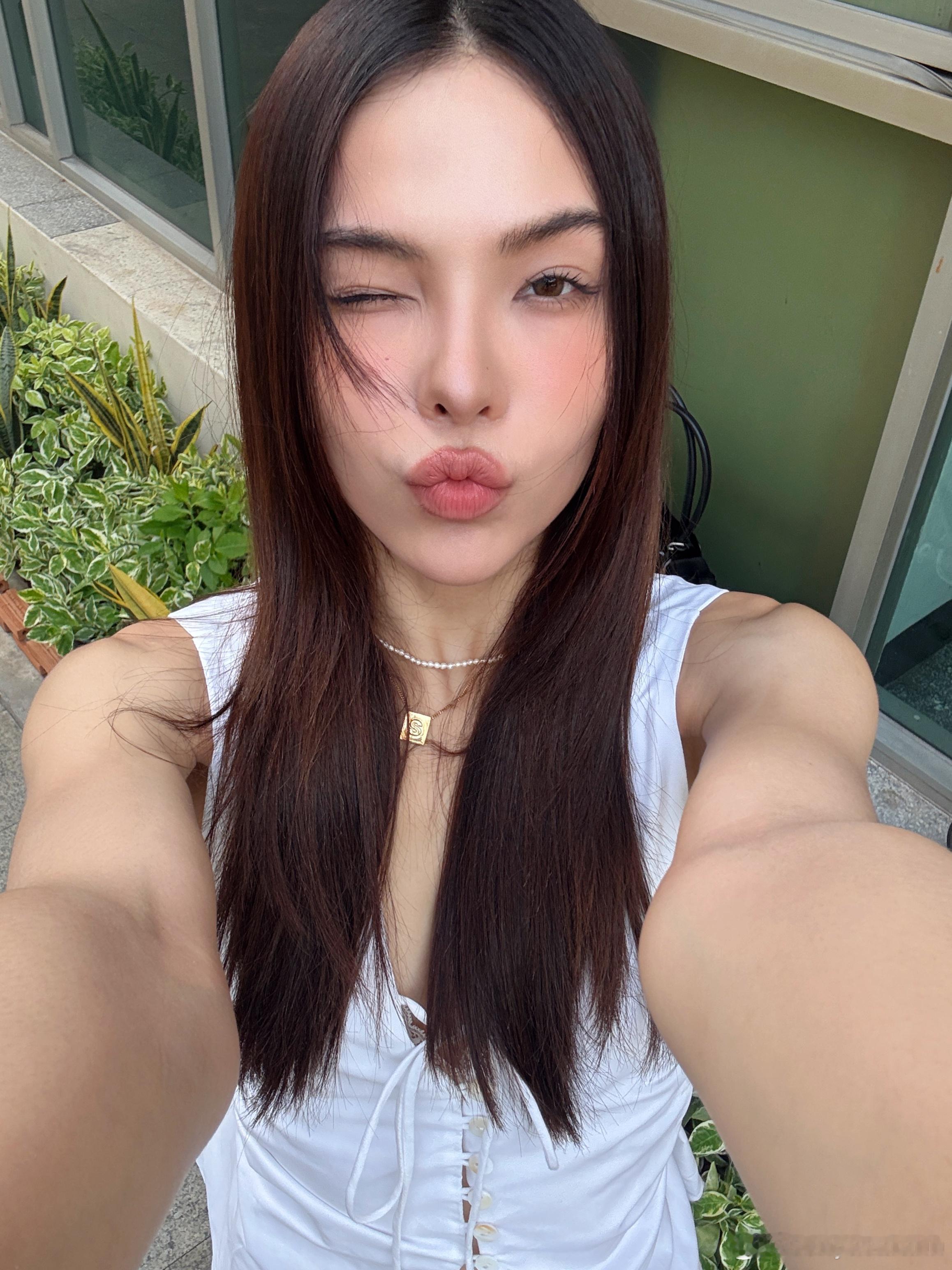 寶貝，廣州見! <3 ​​​