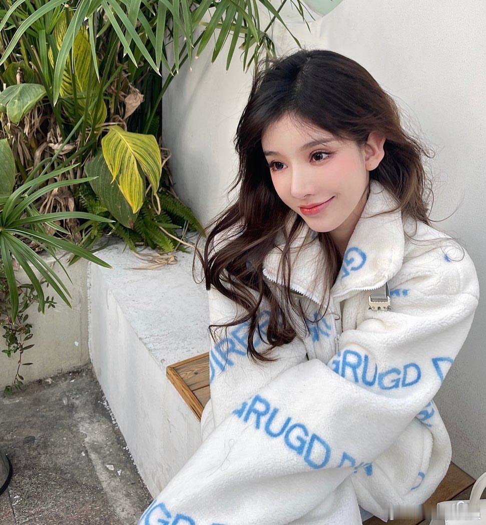 今天浅当乖乖少女🫧