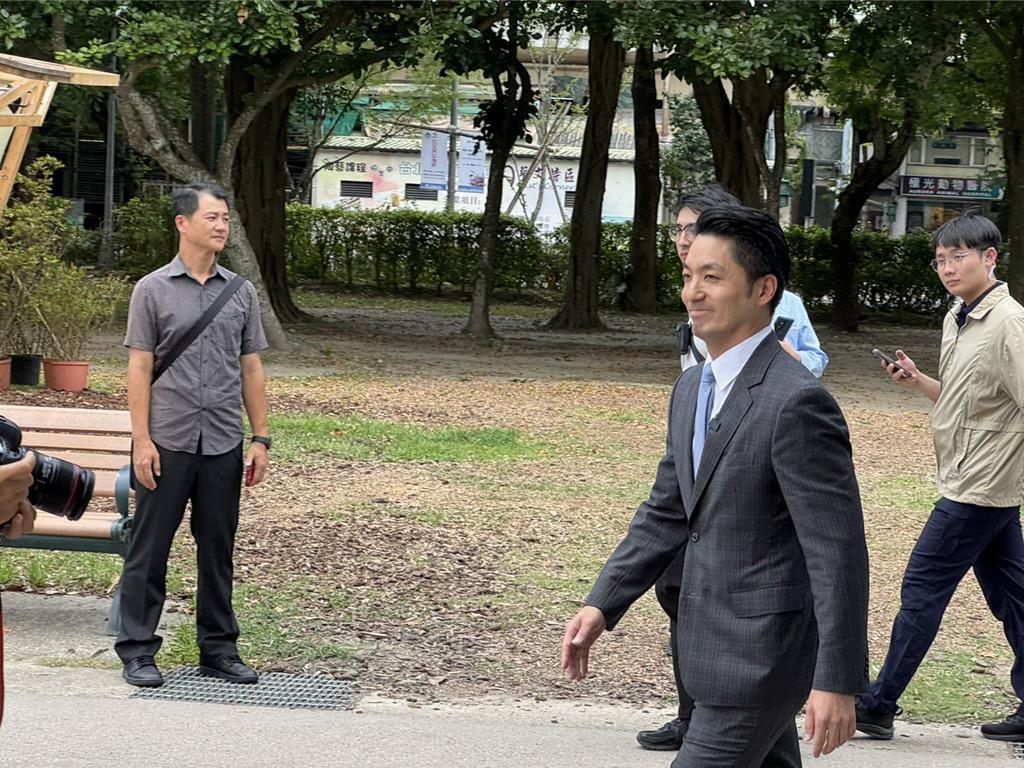 台北市长蒋万安3日回应表示，必须考量地方财政稳定性，这是不分党派的地方政府共同心