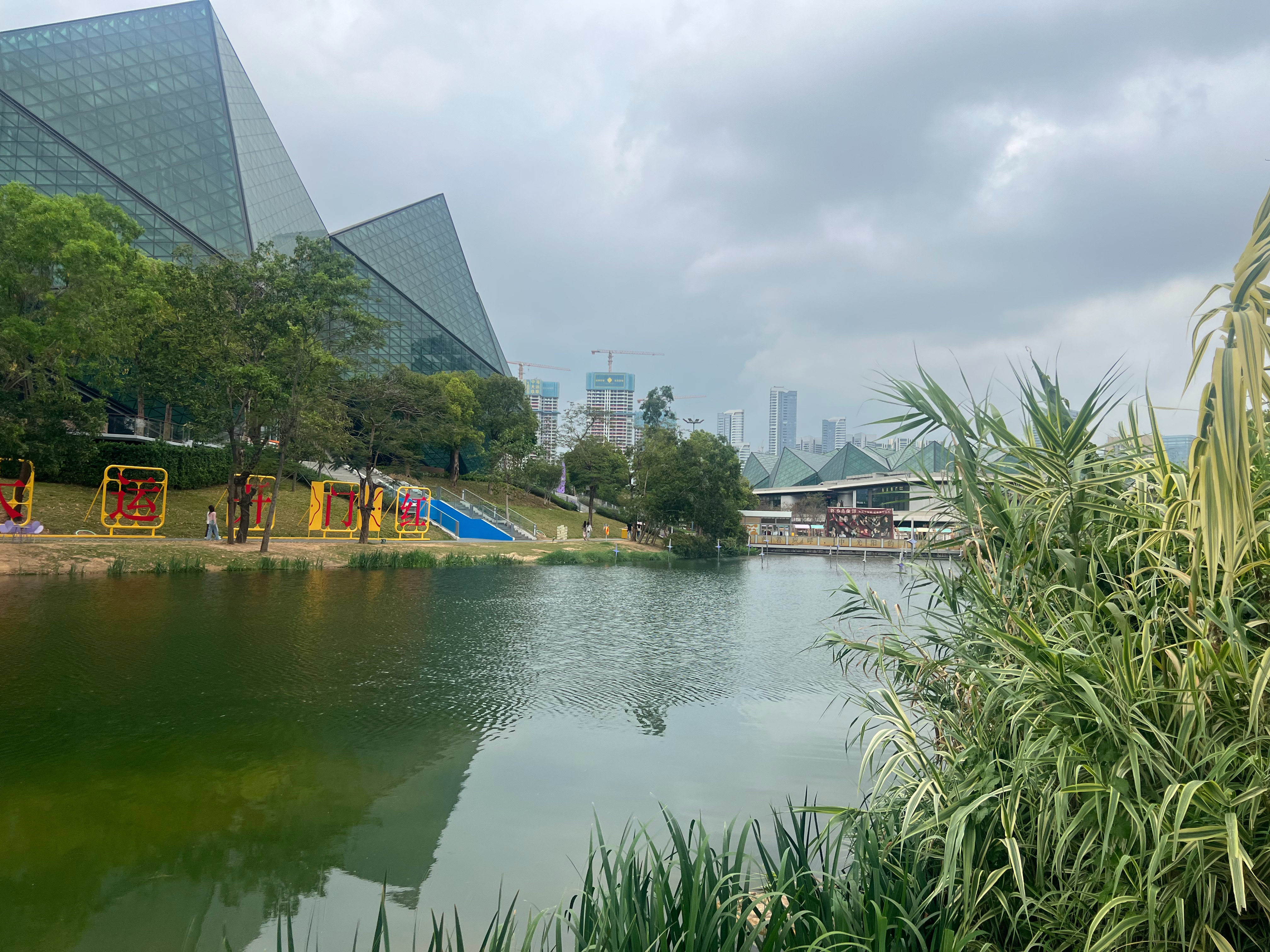 永远不要提前焦虑，万物自有节奏，尽你所能，敬你所不能，不为难自己。 练习说话的时