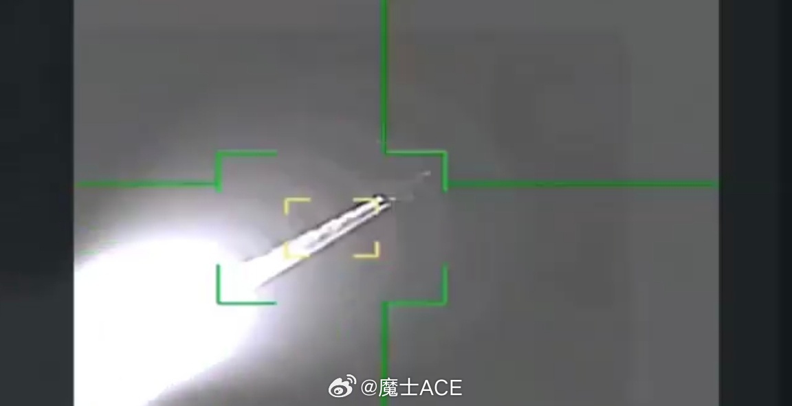 伊朗称击中美军F35战机烽火问鼎计划美军F35疑被伊朗击中后紧急降落特大喜讯~~