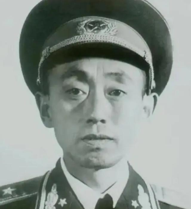 1979年，一代名将郑维山最终因为生活低头了，他给昔日领导人徐向前写了一封信，信