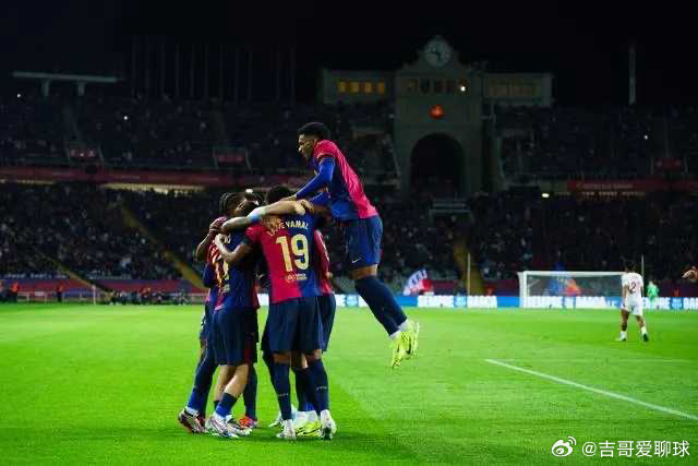 这场西甲第28轮的焦点战已经于北京时间3月15日晚结束。巴塞罗那在主场诺坎普以 