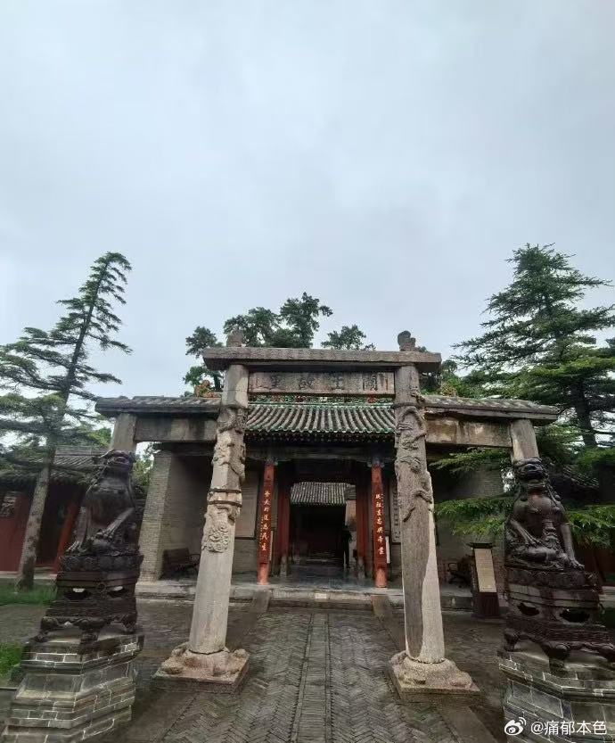 山西关公信俗两岸同心关公千古流传的品格修身齐家，解州关庙是全球华人朝拜圣地，端午