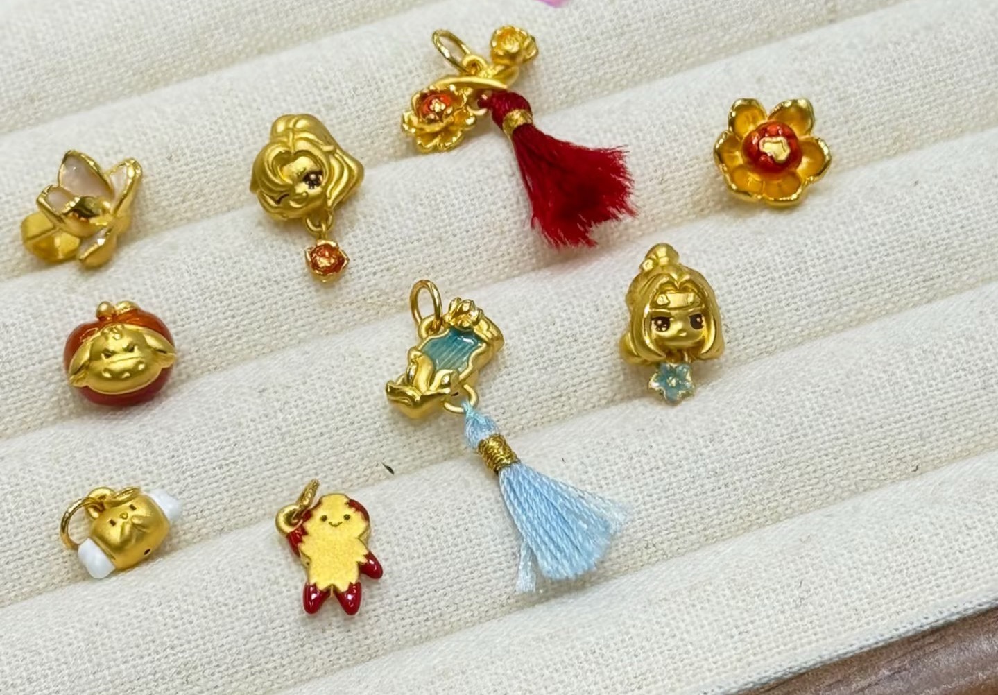 魔道祖师曼卡龙魔道祖师动画联名蓝忘机魏无羡天生一对  继续努力辨别 转运珠🈶：