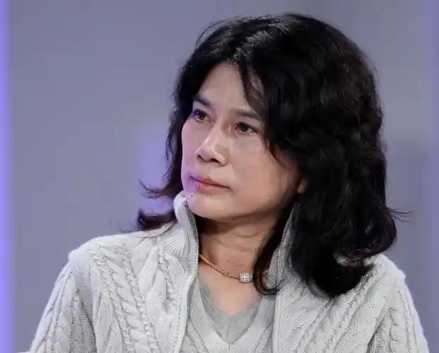 打工人卖谁都比骂董明珠好吗？
我应该不是最后一个知道，个税起征点从3500元调整