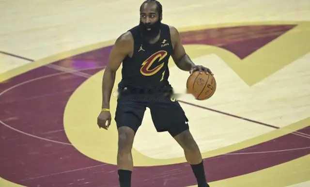 转会后三连胜 哈登：忠诚被高估了 普通职场也一样哈登转会后三连胜 哈登被交易来到