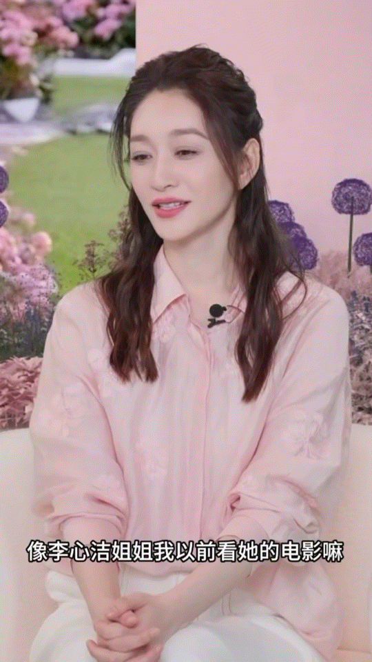 李小冉说很喜欢李心洁李小冉想跟李心洁组队优秀的人总会彼此吸引，李小冉坦言十分喜欢