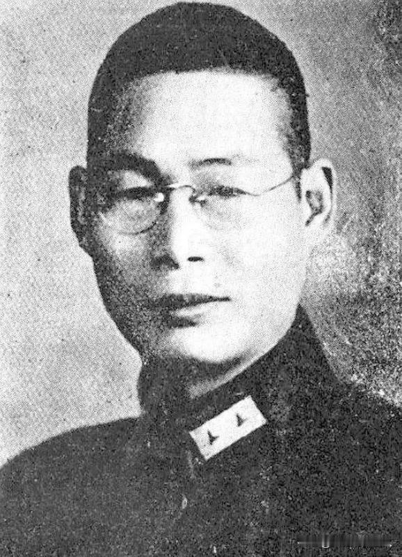 1951年，国军中将李延年重获自由，可出狱后，他却发现妻子已经改嫁，副官背叛了他