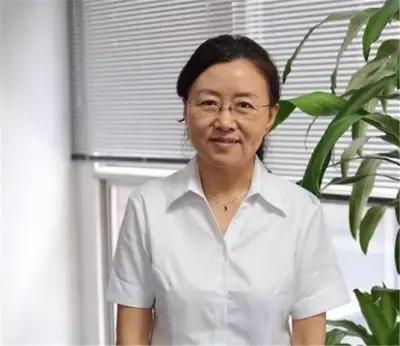 西方惊呼“最危险女人”！中国东风-17横空出世，美军千亿反导成废铁
 
谁能想到