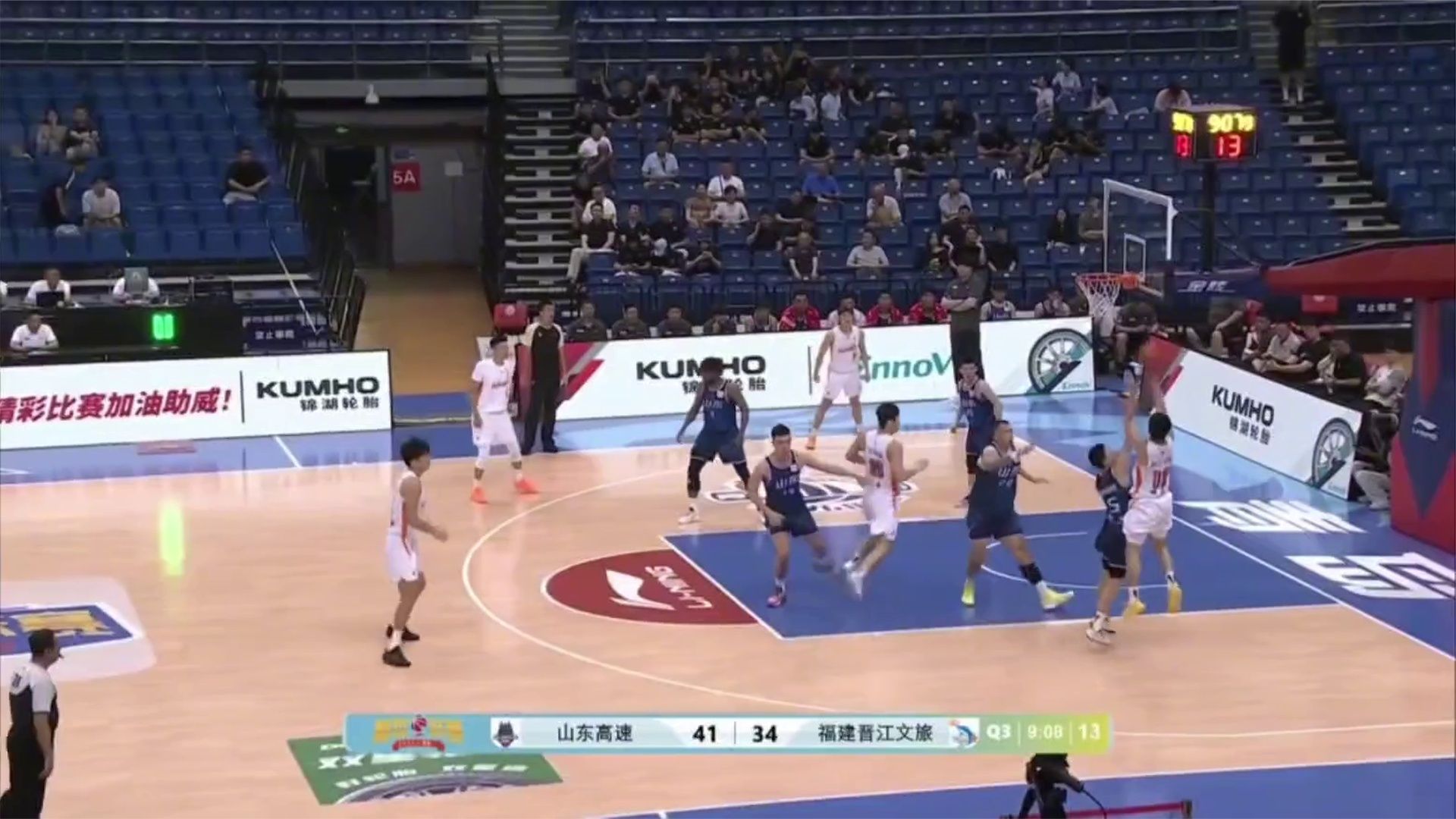 CBA夏联：面对山东的内线双塔陶汉林、郭凯，福建的大中锋不落