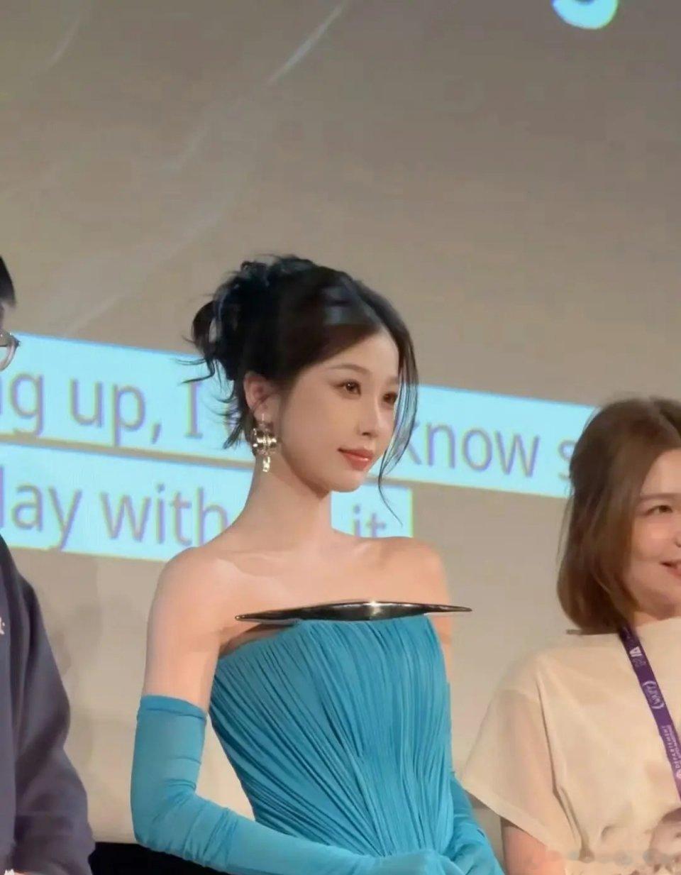 多清冷灵动的脸，内🐟真的没救了，居然天天黑她 